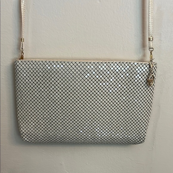 Vintage Handbags - Vintage 1980s Metal Mesh Clutch Shoulder Bag 10"x6"